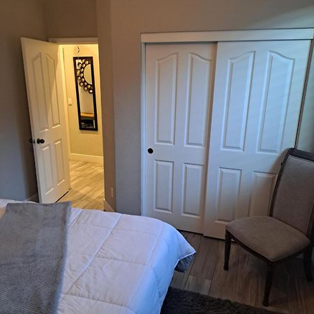 In Law Unit, 2 Bedroom Suite Roseville Esterno foto