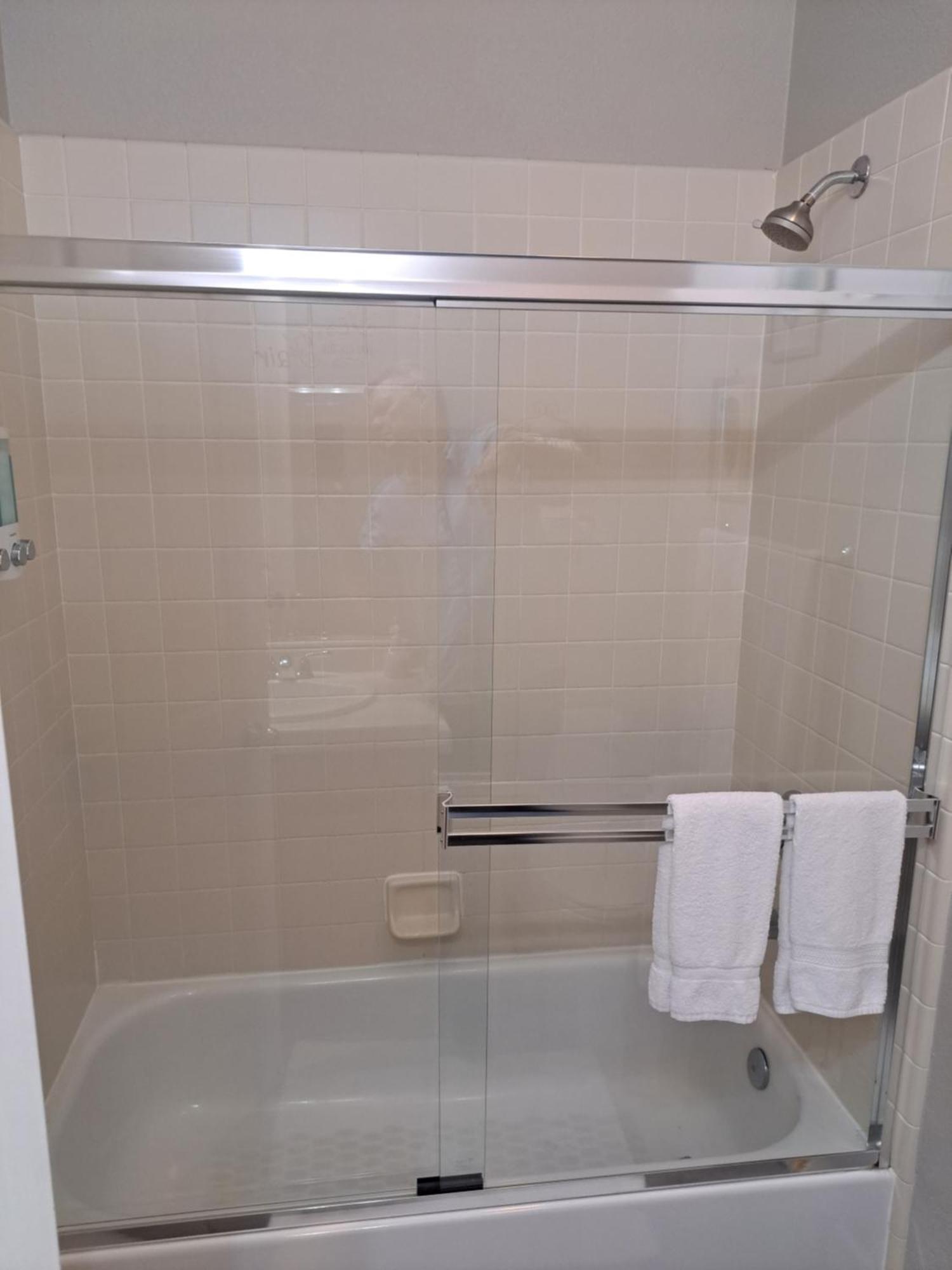 In Law Unit, 2 Bedroom Suite Roseville Esterno foto