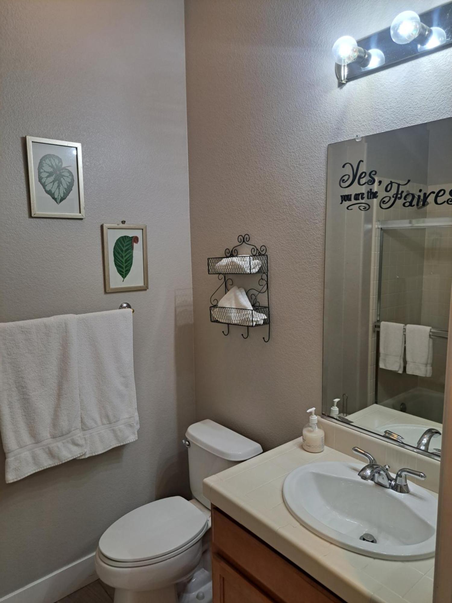 In Law Unit, 2 Bedroom Suite Roseville Esterno foto