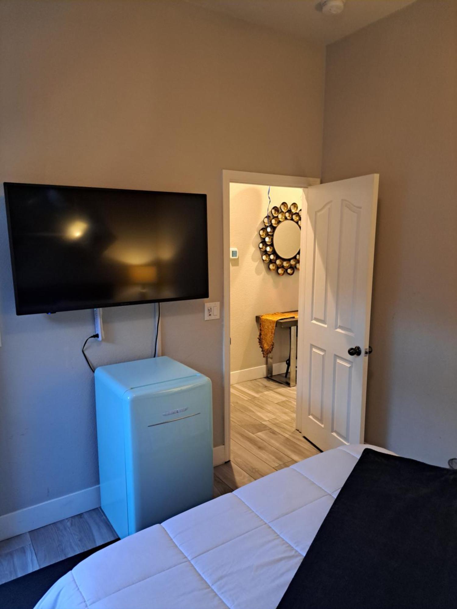 In Law Unit, 2 Bedroom Suite Roseville Esterno foto